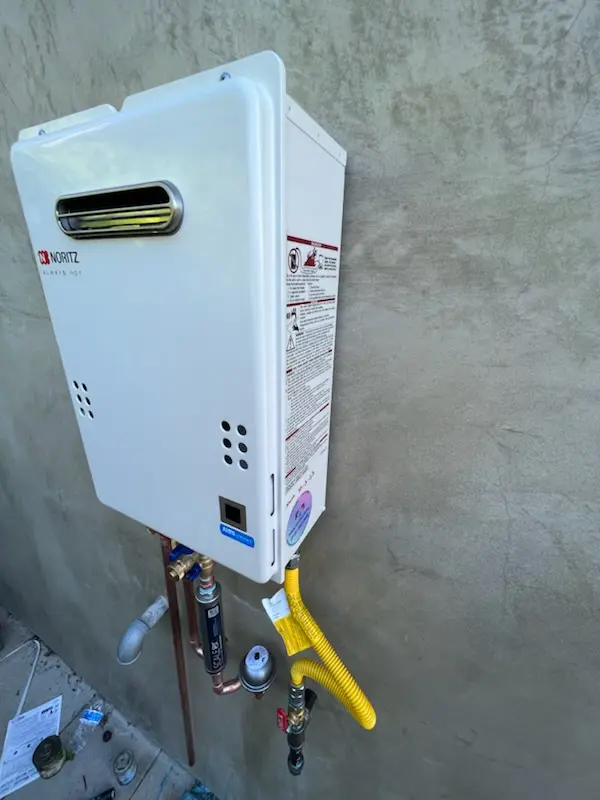 Tankless water heater installation for Hannleigh Heights homes